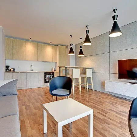 Flatinfo Aura & Nowa Motlawa Apartment